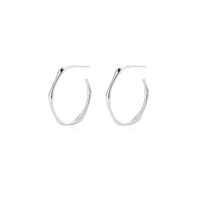 Yuanfan 925 sterling silver cold wind retro stud earrings summer European and American ins circle twist earrings women's high-end ear buckles