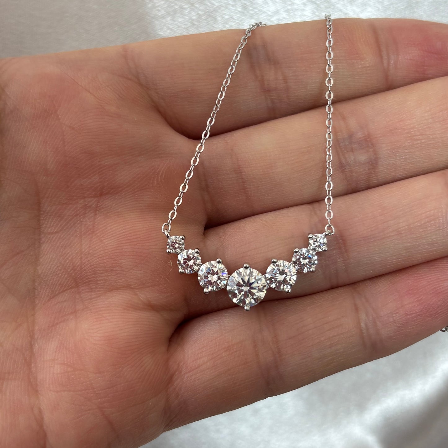 2.8ct Round Cut Moissanite Diamond S925 Sterling Silver Classic 18K Gold Plated Pendant