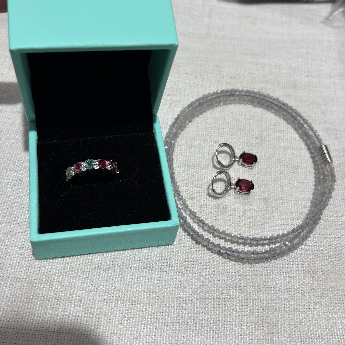 Custom-made S925 sterling silver natural rainbow tourmaline ring and garnet earrings