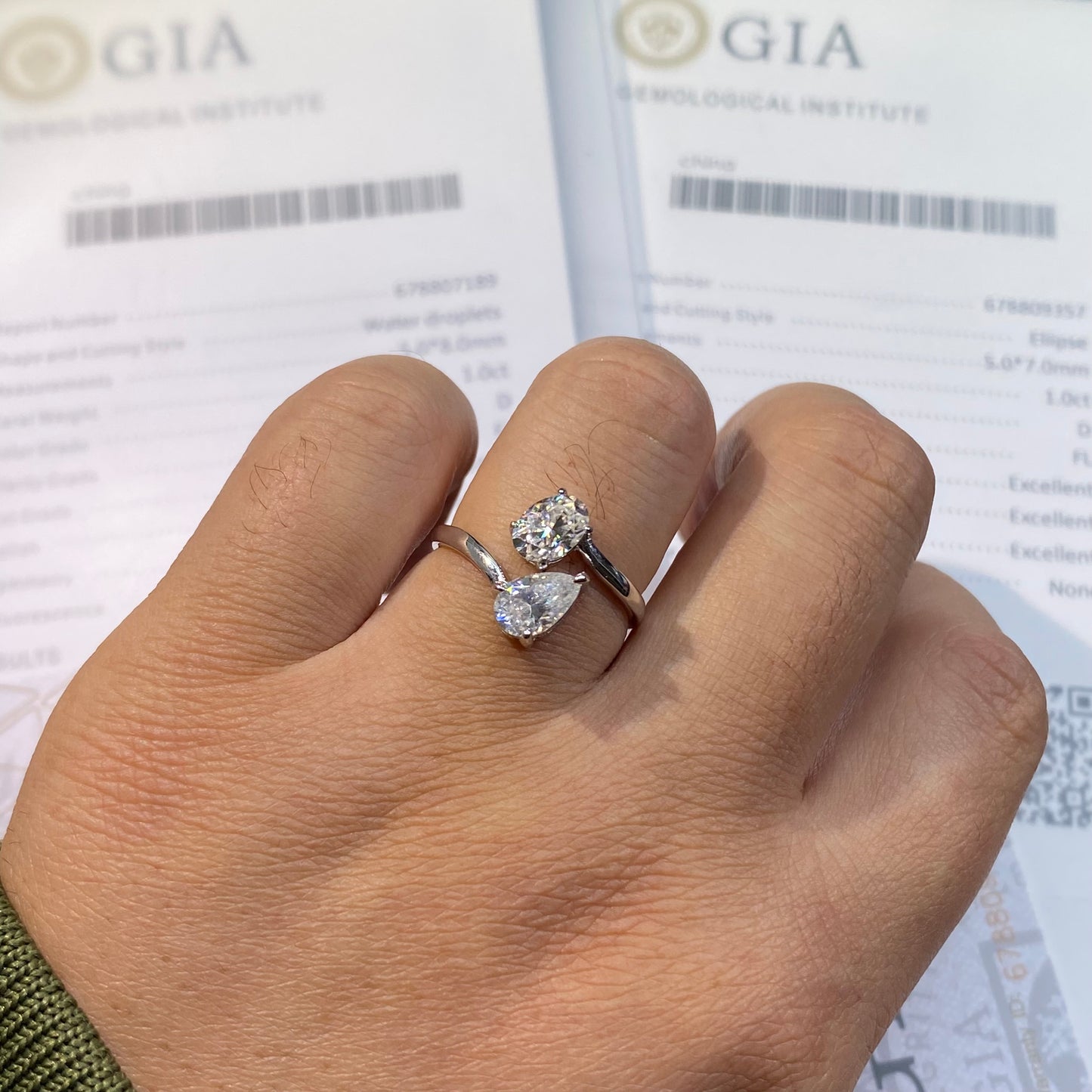 Double Stone 1ct D-color Pear Cut And Oval Cut Moissanite Diamond S925 Sterling Silver Classic 18K White Gold Plated Ring