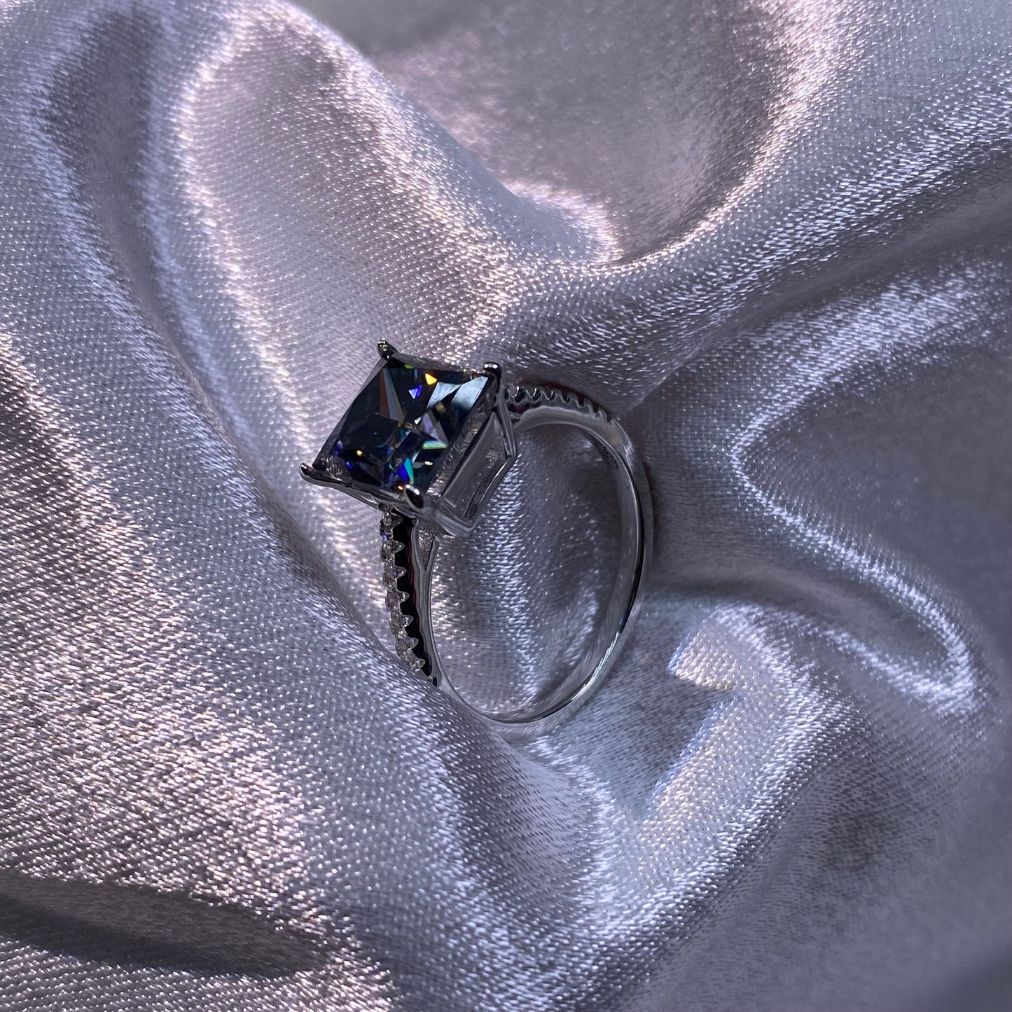 3ct Grey Princess Cut Moissanite Diamond S925 Sterling Silver Classic 18K White Gold Plated Ring