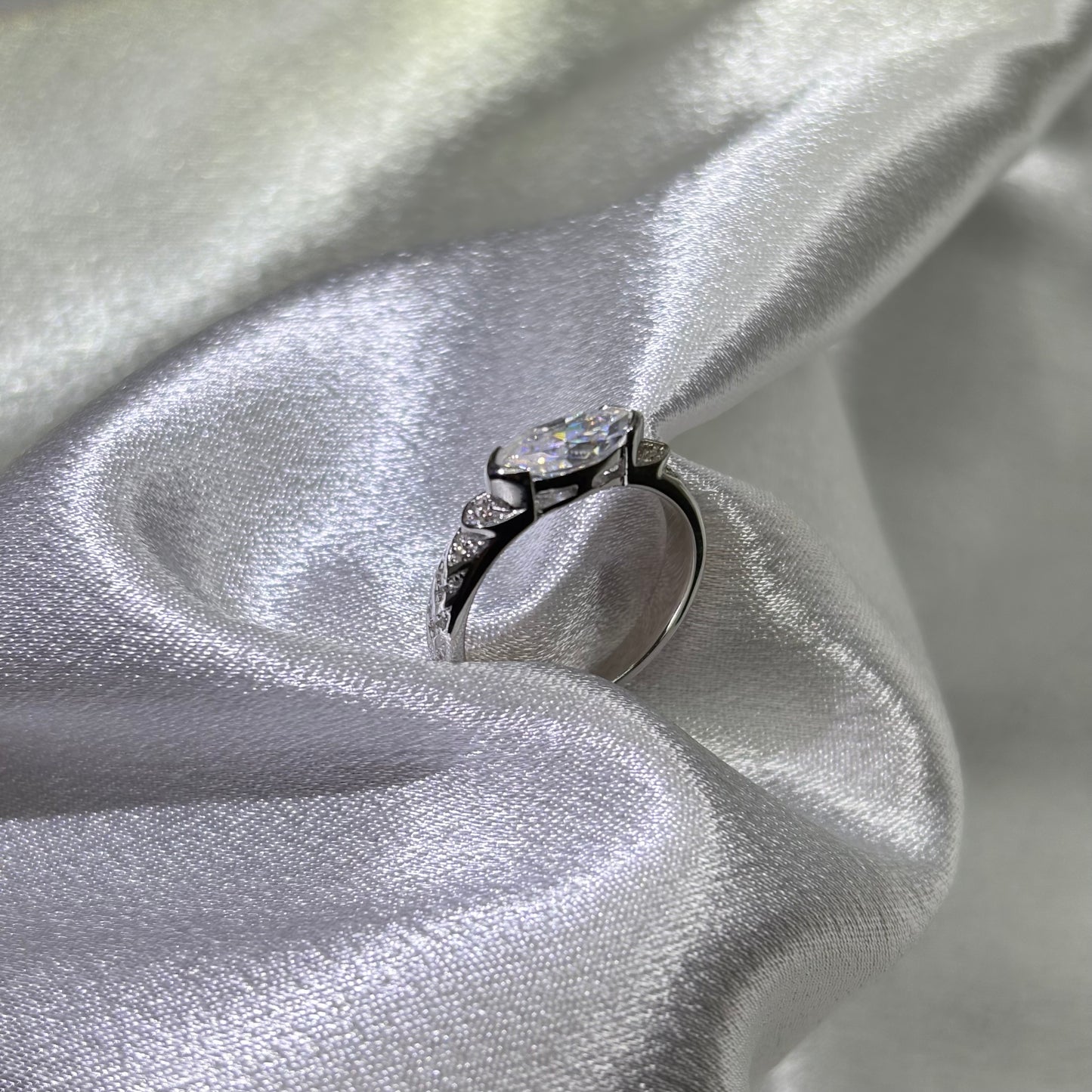 1ct Marquise Cut Moissanite Diamond S925 Sterling Silver Classic 18K Gold Plated Eye Of Horus Ring